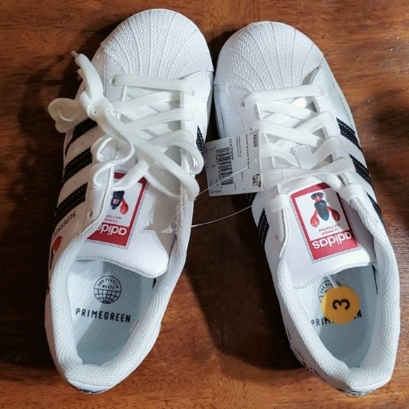 Adidas Save the Lobster 🦞 - Picture 10 of 13